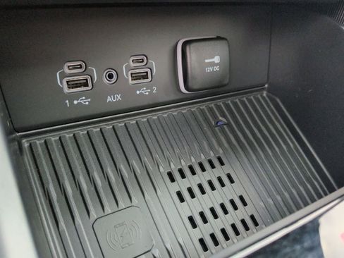 New 2026 Jeep Grand Cherokee L Limited w/ Luxury Tech Group II AWD/4WD image 28