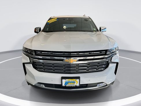 Used 2024 Chevrolet Tahoe Premier w/ Premium Package image 2