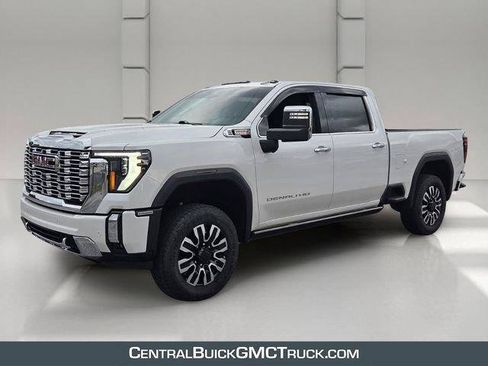 Used 2024 GMC Sierra 2500 Denali w/ Technology Package AWD/4WD image 1