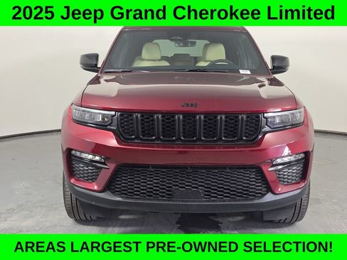 Used 2025 Jeep Grand Cherokee Limited w/ Black Appearance Package RWD image 2