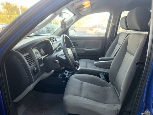 Used 2008 Dodge Dakota ST AWD/4WD image 2