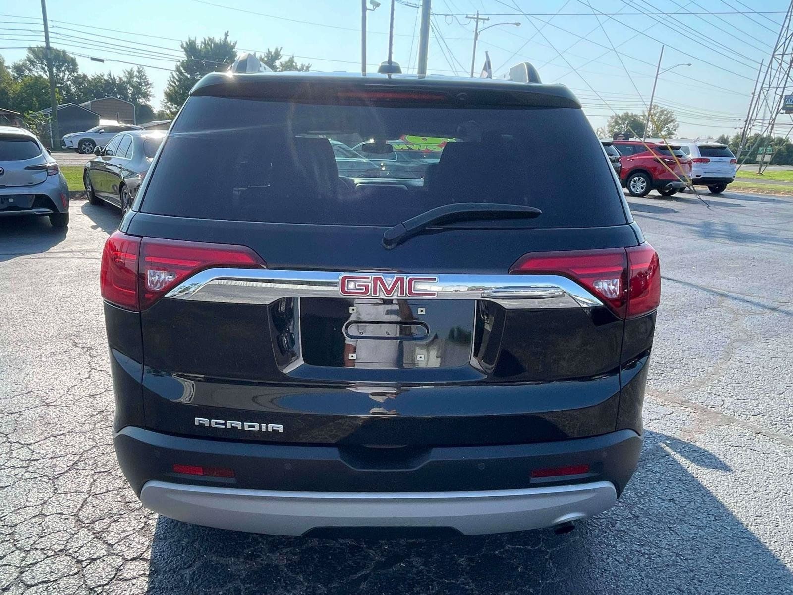 Used 2017 GMC Acadia SLT FWD image 7