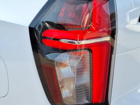 Used 2023 Chevrolet Tahoe RST w/ Luxury Package RWD image 12