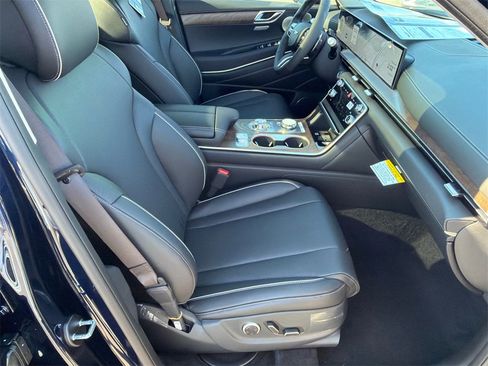 New 2026 Genesis GV80 3.5T Advanced image 13