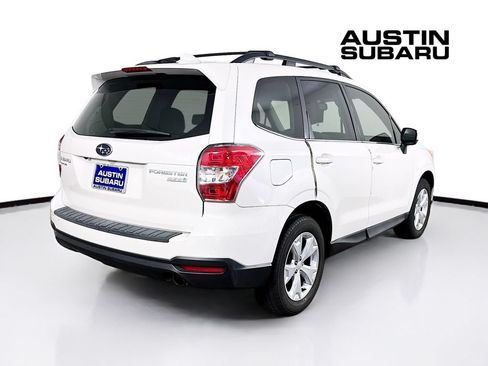 Used 2016 Subaru Forester 2.5i Limited AWD/4WD image 7