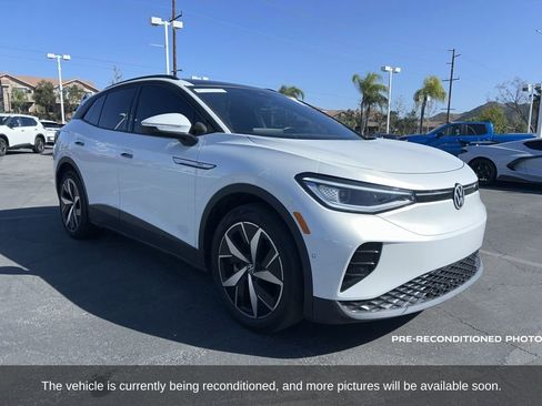 Used 2023 Volkswagen ID.4 Pro S image 3