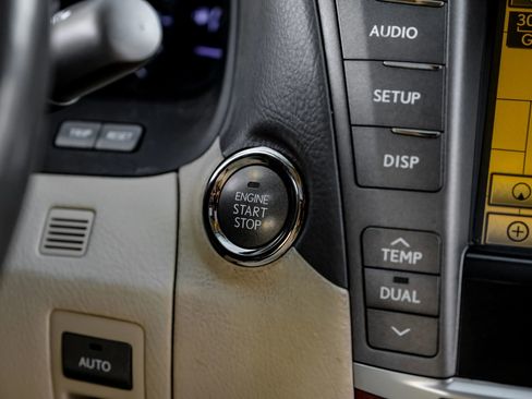 Used 2012 Lexus LS 460 image 20