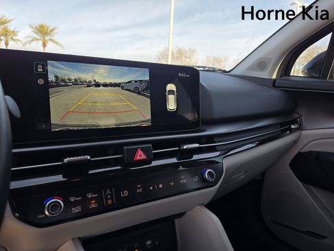 New 2026 Kia Sportage EX image 16