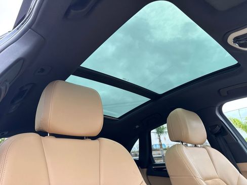 Used 2018 Porsche Macan image 12