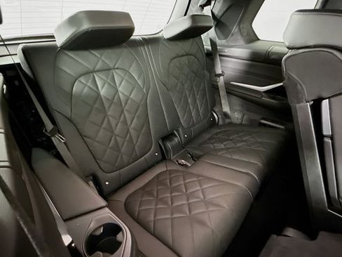 New 2026 BMW X7 xDrive40i w/ M Sport Package image 28