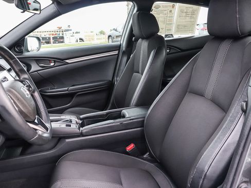 Used 2020 Honda Civic Sport image 21