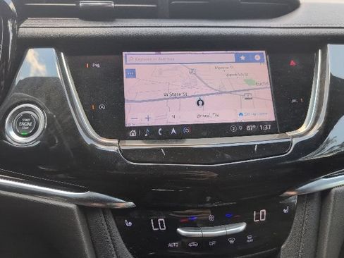 Used 2022 Cadillac XT6 Premium Luxury AWD/4WD image 22