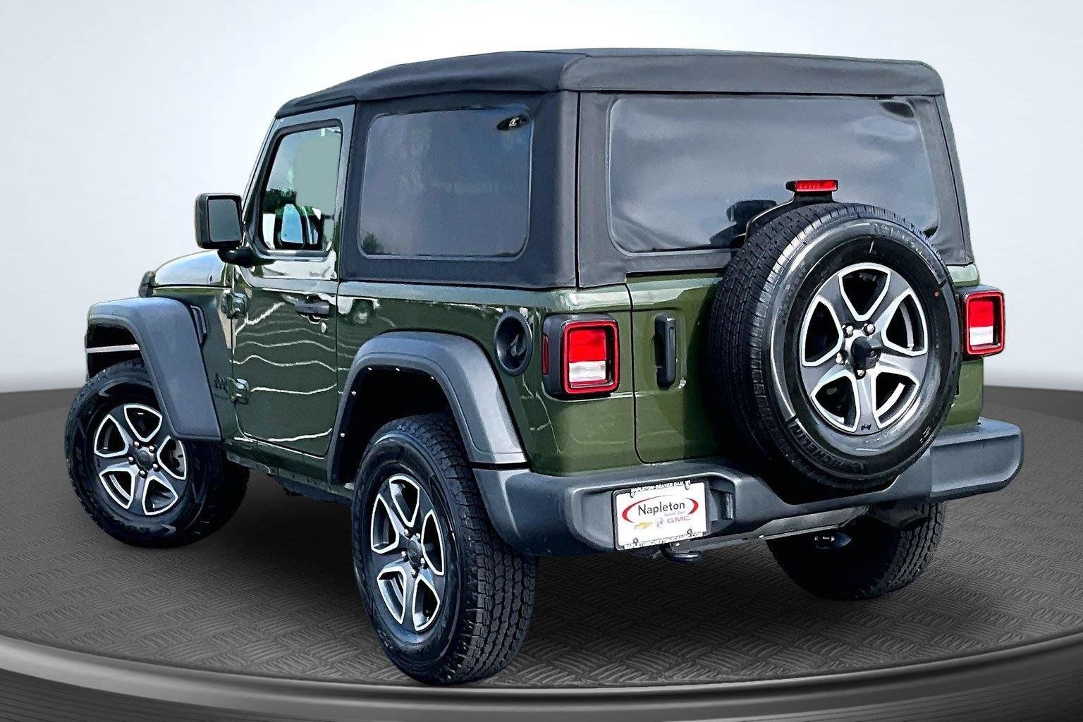 Used 2023 Jeep Wrangler Sport AWD/4WD image 14