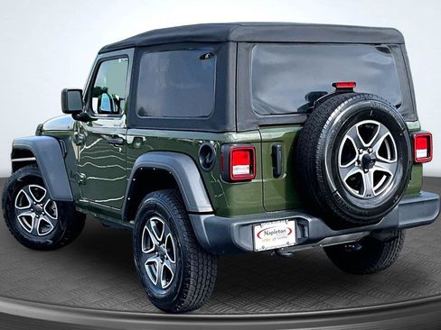 Used 2023 Jeep Wrangler Sport AWD/4WD image 14