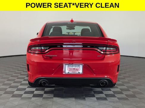 Used 2022 Dodge Charger GT image 3