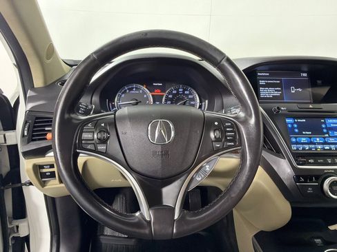 Used 2018 Acura MDX SH-AWD image 13