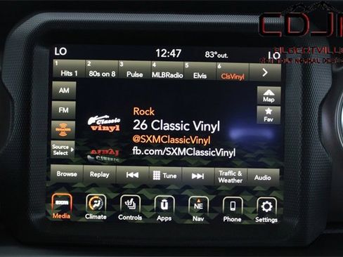 Used 2023 Jeep Gladiator Rubicon w/ Cold Weather Group image 29