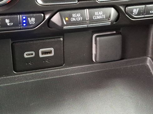 Used 2024 Chevrolet Tahoe Premier image 27