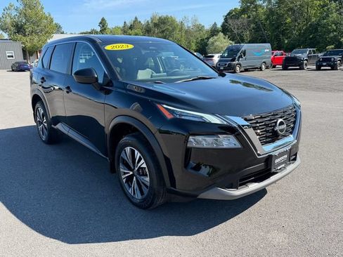 Used 2023 Nissan Rogue SV AWD/4WD image 7