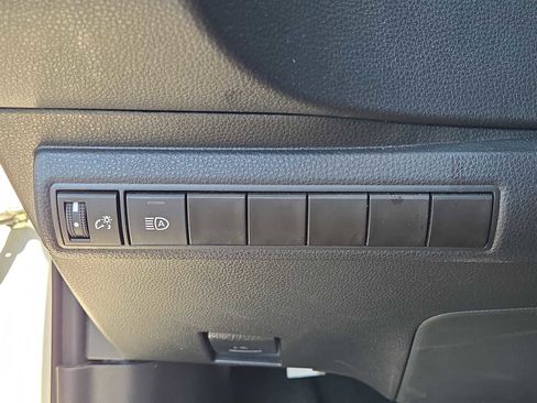 Used 2024 Toyota Corolla LE FWD image 20