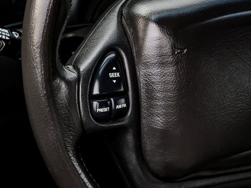 Used 2002 Chevrolet Camaro Z28 w/ SS Performance/Appearance Pkg RWD image 14