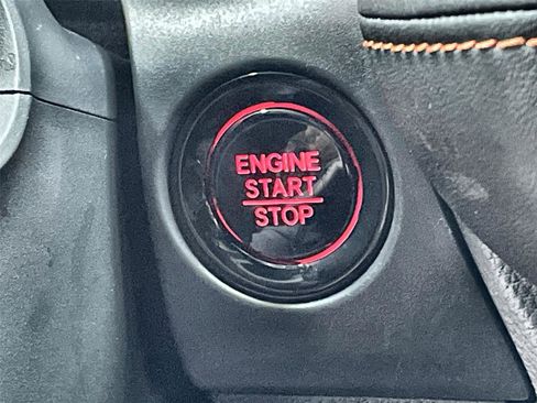 Certified 2025 Honda HR-V Sport image 22