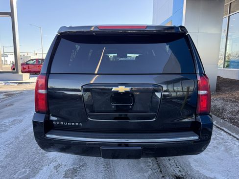 Used 2015 Chevrolet Suburban LTZ image 7