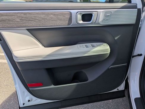 New 2026 Hyundai Santa Fe Limited image 12