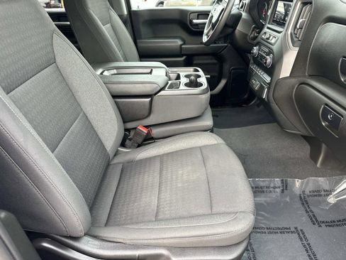 Used 2022 Chevrolet Silverado 1500 Custom image 26