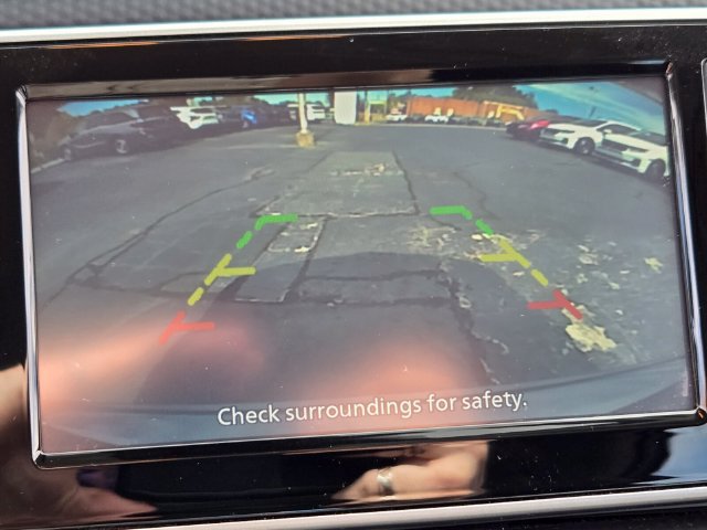 Used 2025 Nissan Kicks Play S FWD image 29