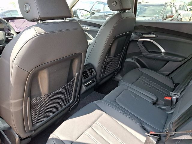 New 2026 Audi Q5 Premium AWD/4WD image 7