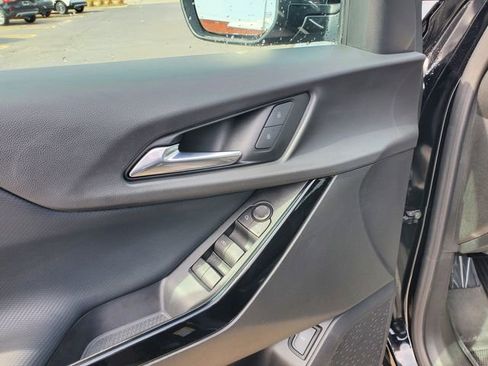 Used 2026 Chevrolet Equinox LT w/ Convenience Package II image 10