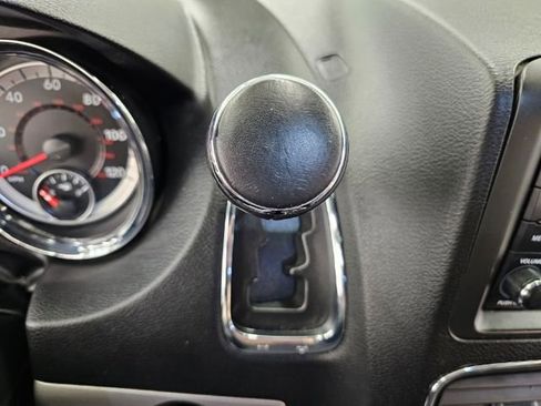 Used 2017 Dodge Grand Caravan GT image 16