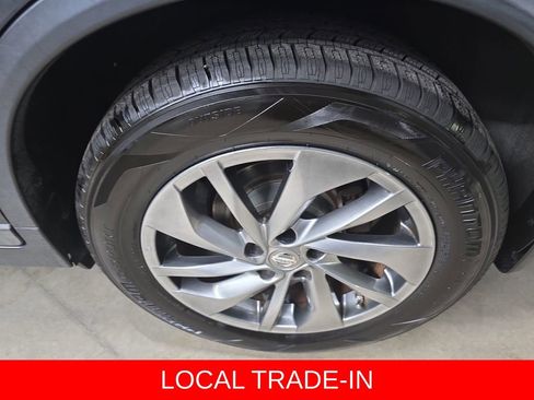 Used 2015 Nissan Rogue SL w/ SL Premium Package FWD image 31