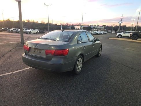 Used 2010 Hyundai Sonata GLS image 3