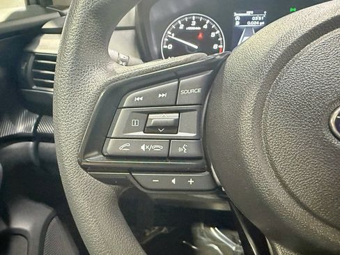 Used 2025 Subaru Crosstrek 2.0i Premium AWD/4WD image 12