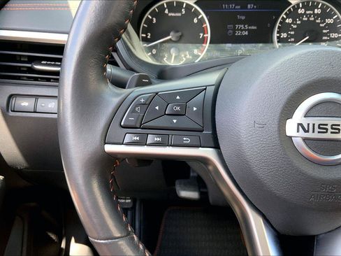 Used 2022 Nissan Altima 2.5 SR FWD image 17