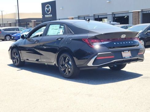 New 2026 Hyundai Elantra Sport FWD image 3