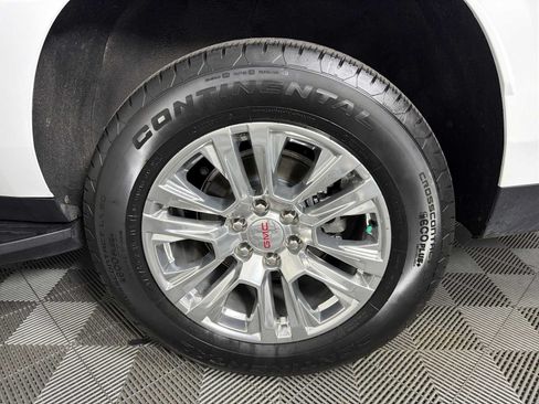Used 2024 GMC Yukon XL Denali RWD image 20
