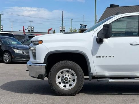 Used 2023 Chevrolet Silverado 2500 LT w/ Snow Plow Prep/Camper Package AWD/4WD image 4