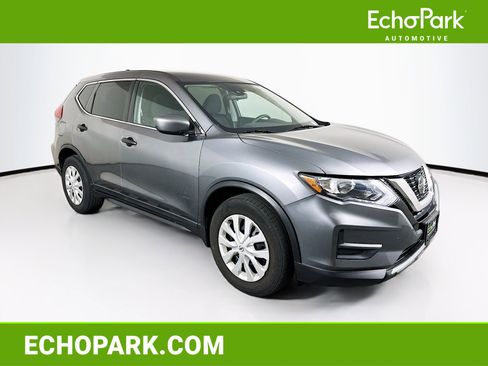 Used 2020 Nissan Rogue S FWD image 1