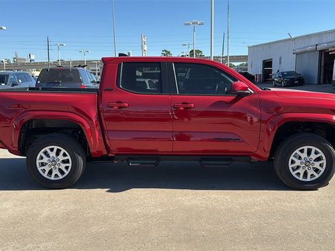 New 2025 Toyota Tacoma SR5 image 6