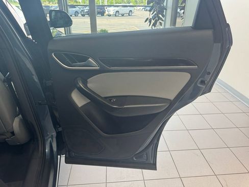 Used 2016 Audi Q3 2.0T Premium Plus w/ Technology Package AWD/4WD image 47