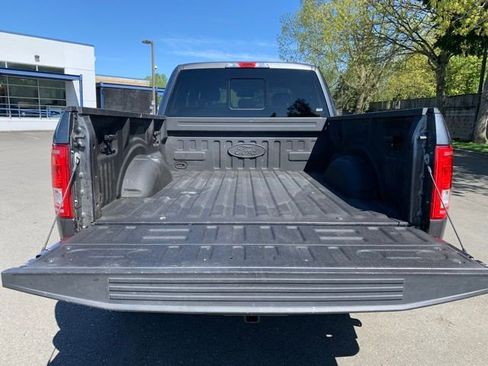 Used 2016 Ford F150 XLT w/ Equipment Group 301A Mid AWD/4WD image 5