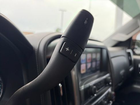 Used 2018 Chevrolet Silverado 1500 LTZ Z71 w/ LTZ Plus Package AWD/4WD image 24