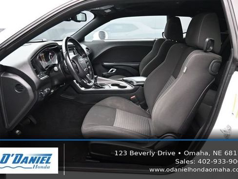 Used 2022 Dodge Challenger GT AWD/4WD image 25