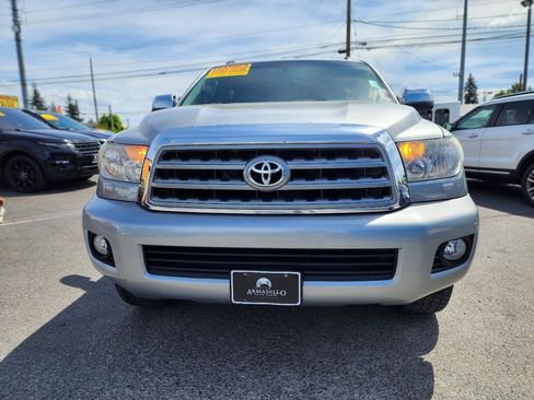 Used 2008 Toyota Sequoia Limited RWD image 2