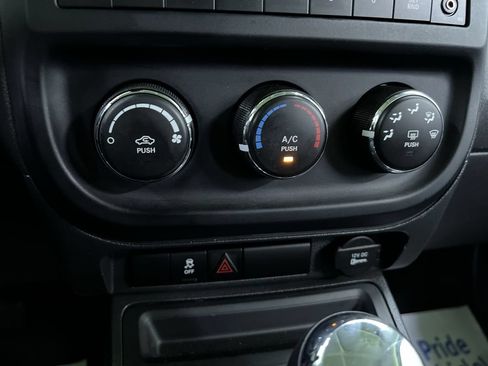 Used 2015 Jeep Patriot Sport w/ Power Value Group AWD/4WD image 20