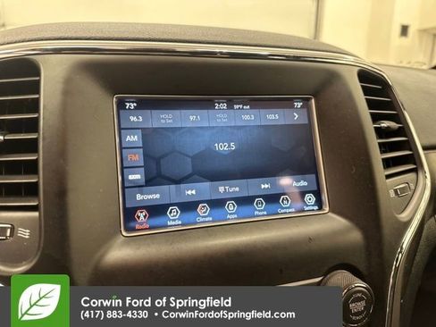 Used 2018 Jeep Grand Cherokee Laredo image 22