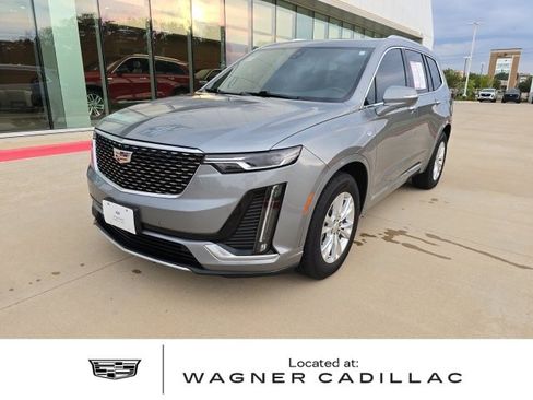 Used 2023 Cadillac XT6 Luxury image 1